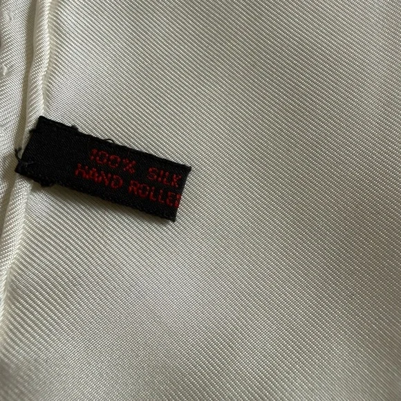 Bundle Five Luxurious Silk Pocket Square - Picture 7 of 12